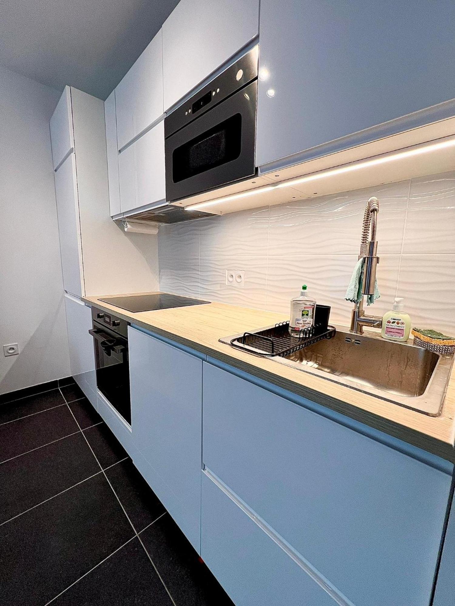 New & Serene 1-Bedroom Apart Near #Ladefenseparis #Parking&Fibre Сюрен Екстериор снимка